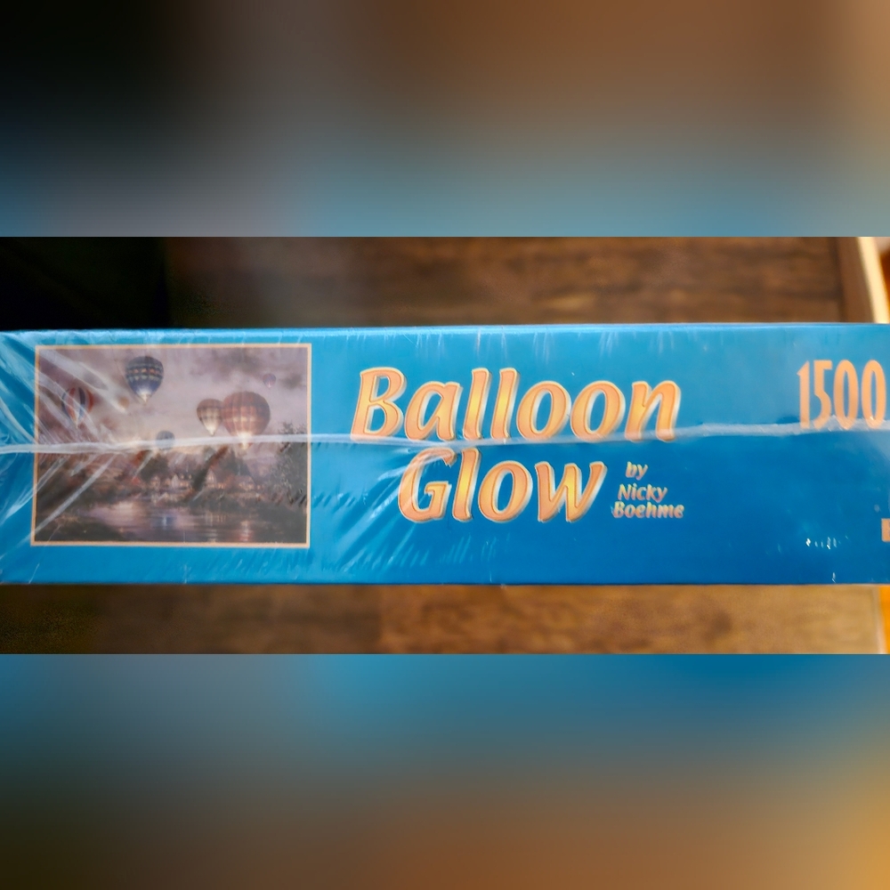 NWT SunsOut Balloon Glow Jigsaw Puzzle - 1500 Pieces - Picture 2 of 4